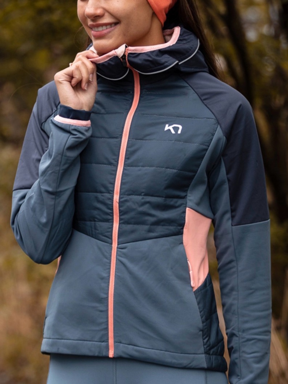 Kari Traa Blue and Pink Hybrid Puffer Jacket Small